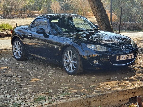 2011 - Mazda MX5 NC2 (Hennie Crous)